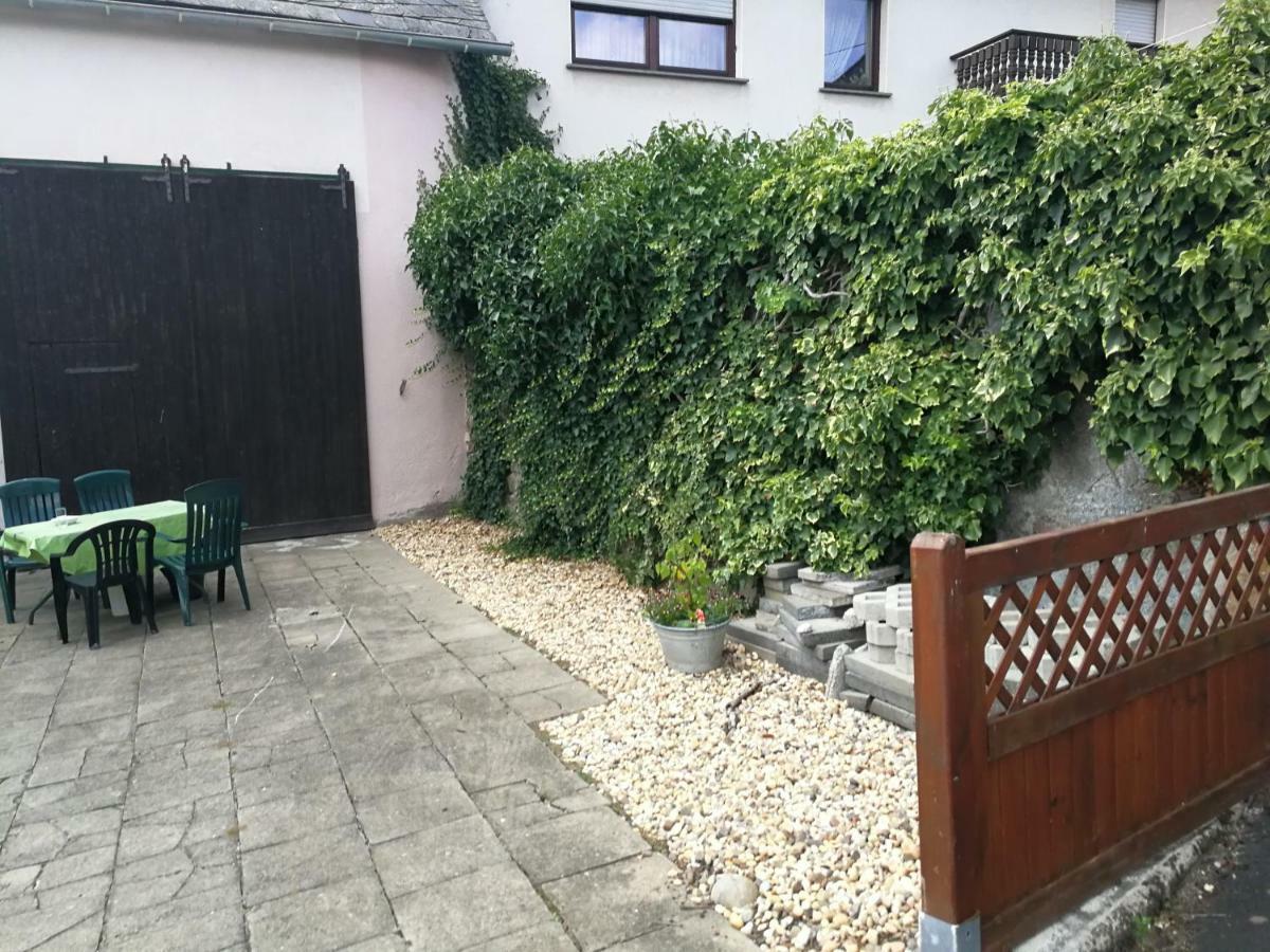 Wohnung Am Nurburgring Drees Екстер'єр фото